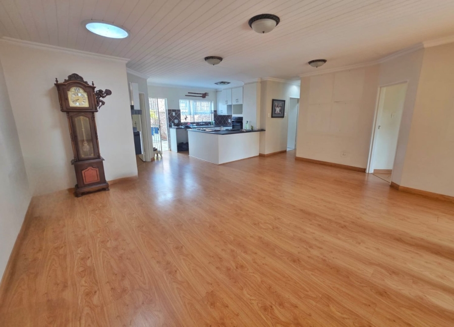 3 Bedroom Property for Sale in Hartenbos Central Western Cape